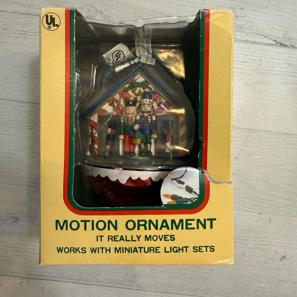 Eluceo motion ornament vintage nutcrackers NEW - Picture 2 of 5